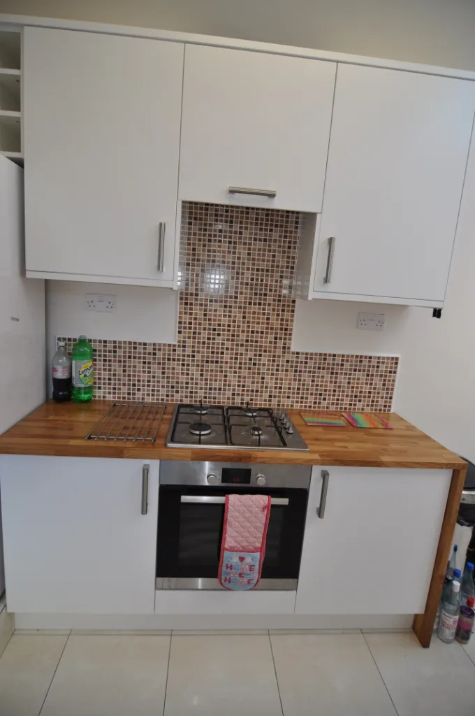 6 Beds, central Jesmond, photograph 13