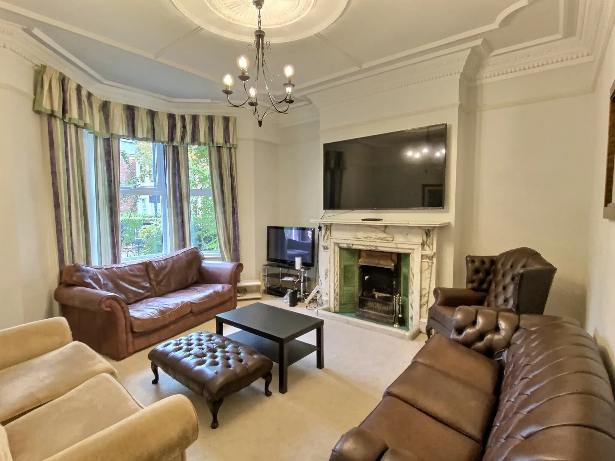 8 Bed, St Georges Tr, Jesmond, photograph 2