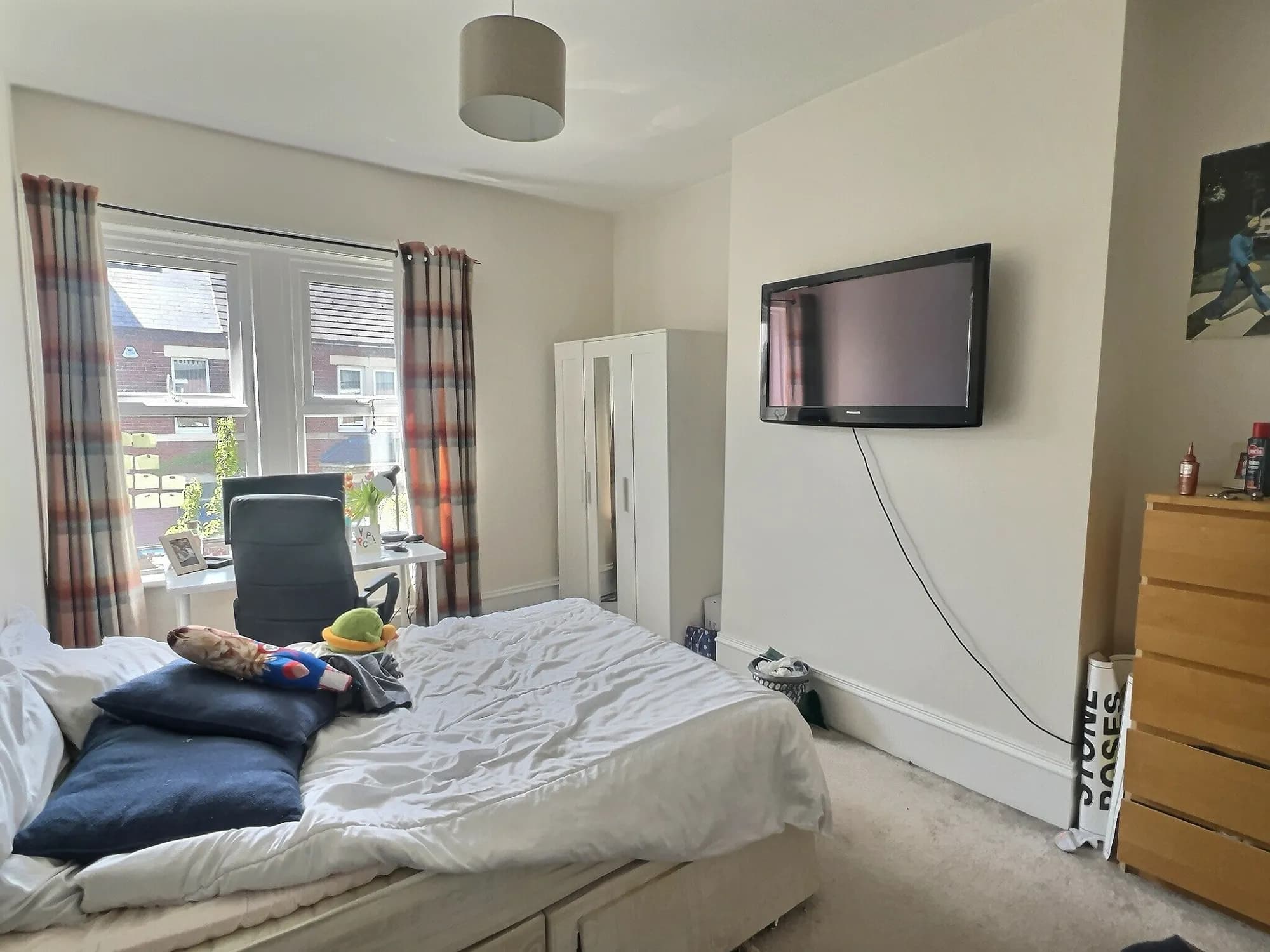 6 Bed, Kingsley Place, Heaton, photograph 4