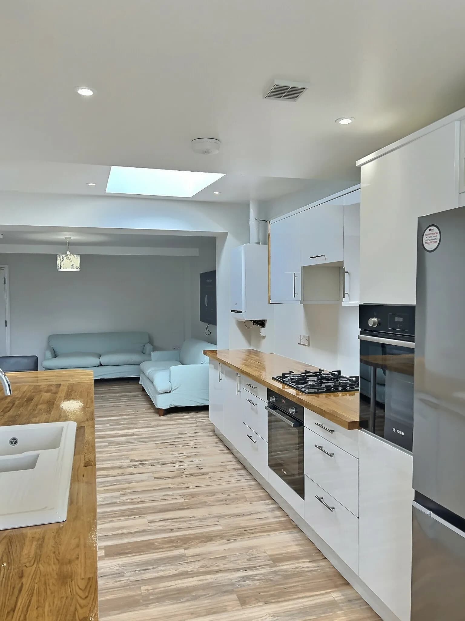7 bed house, Fairfield Road, photograph 6
