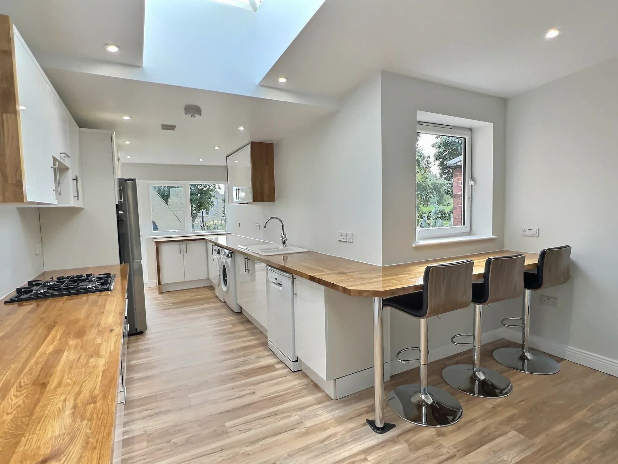 7 bed house, Fairfield Road, photograph 8
